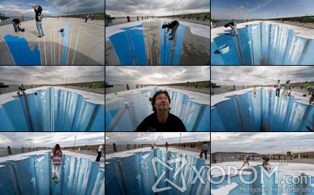 Германы алдарт зураач Edgar Mueller-ын цардмал зам дээрх мөсөн хавцал