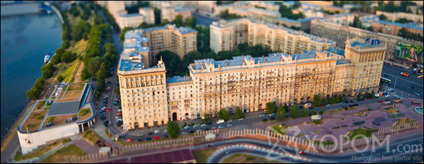 Алган дээр дэлгэсэн мэт харагдах Москва хотын дүр зураг [45 зураг]