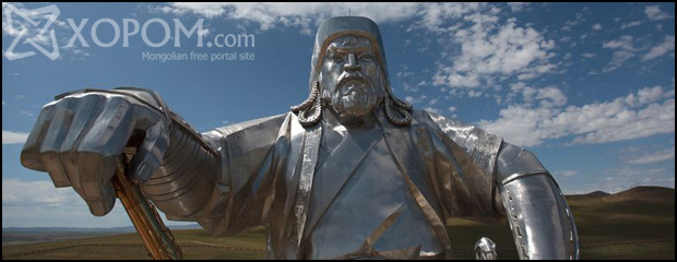 Харийн хүний нүдэнд Чингис хааны хөшөөт цогцолбор хэрхэн харагдав?