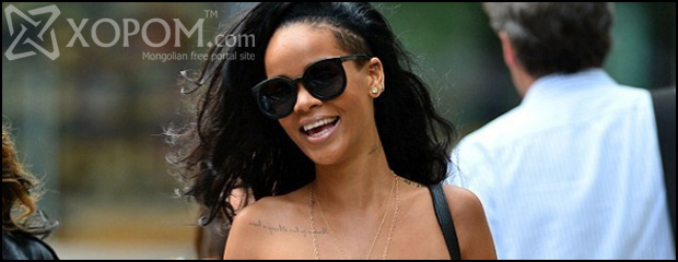 Нью Йоркын гудамжаар нэвт гэрэлтэн алхсан Rihanna [21 зураг]
